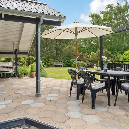 Holiday Home Nadezda - 450M From The Sea By Interhome * Bøtø By